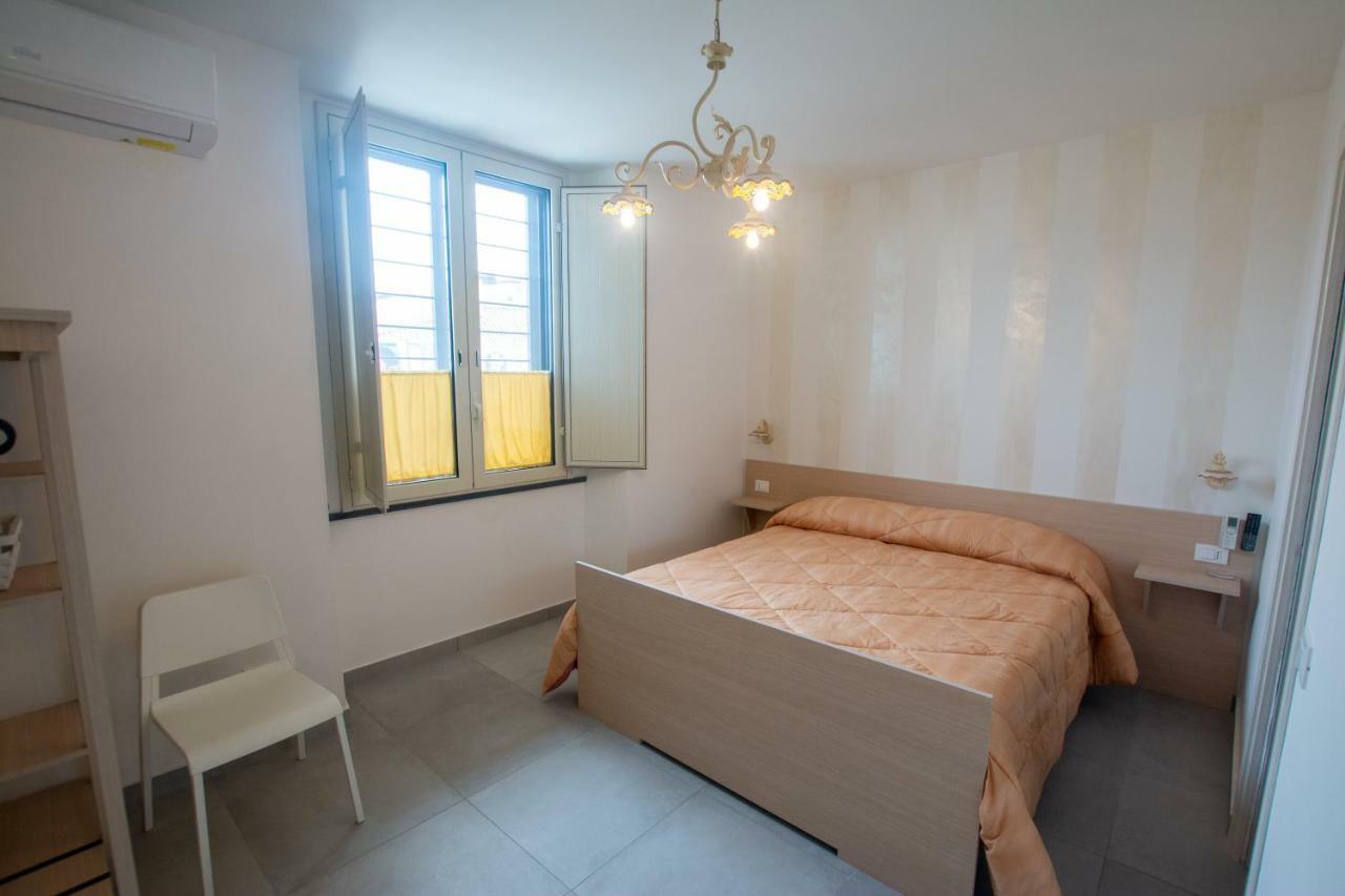 La Zagara Apartment อาชิ กัสเตลโล ภายนอก รูปภาพ